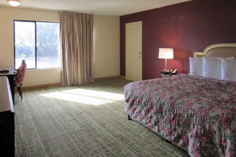 Fresno City Inn Esterno foto